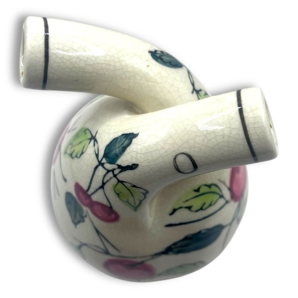 Vintage Fred Roberts Co. Porcelain twist oil/vinegar decanter w/ Cherry design - Picture 7 of 11